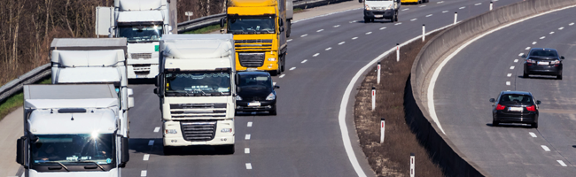 Trasporti eccezionali in autostrada: effettua la manutenzione degli allestimenti per autocarri