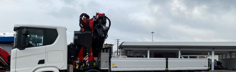 Allestimento di un camion per un’azienda di trasporti e logistica: una realizzazione di Officine BPM