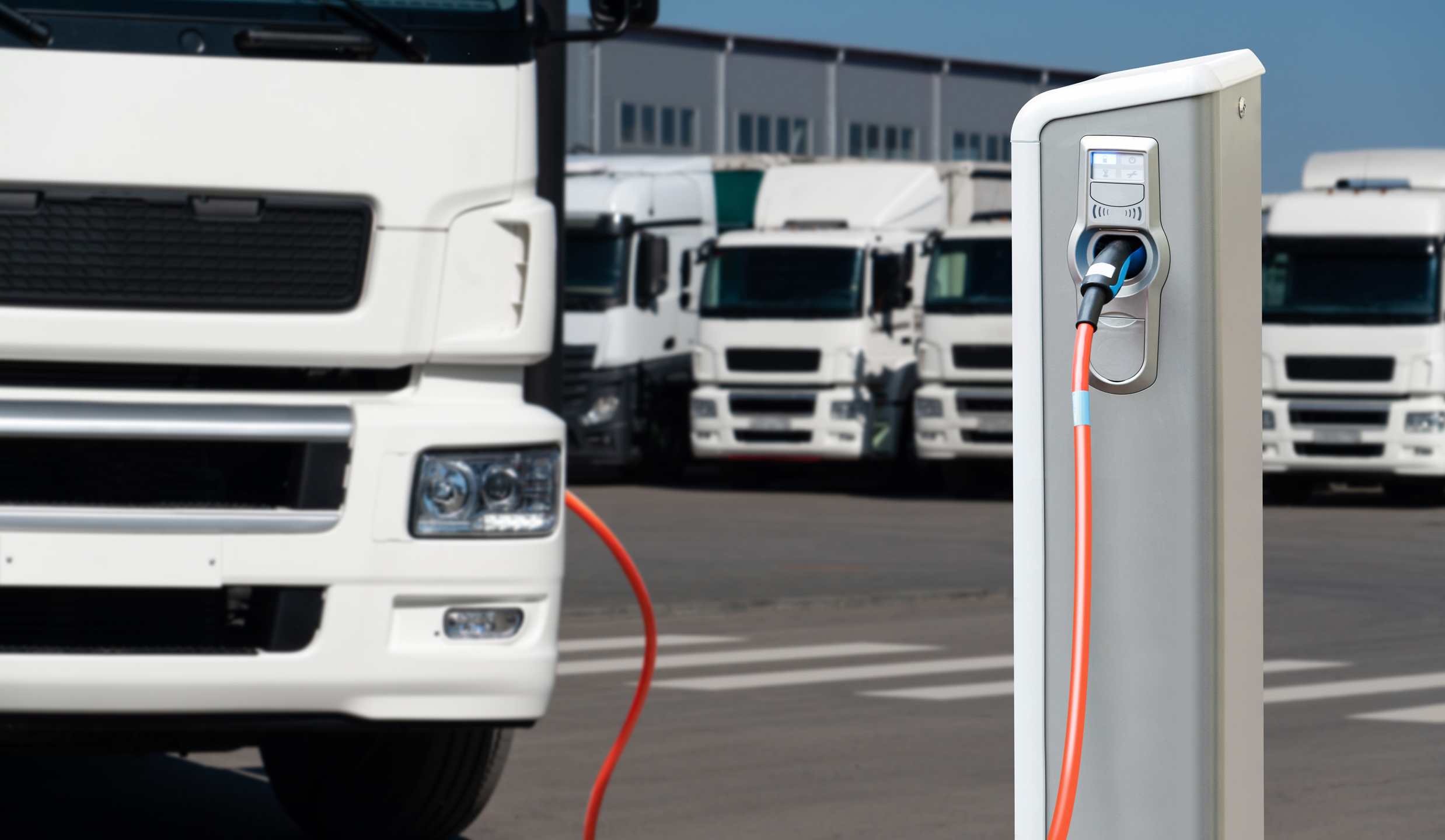 camion elettrici e a idrogeno in Europa dal 2040