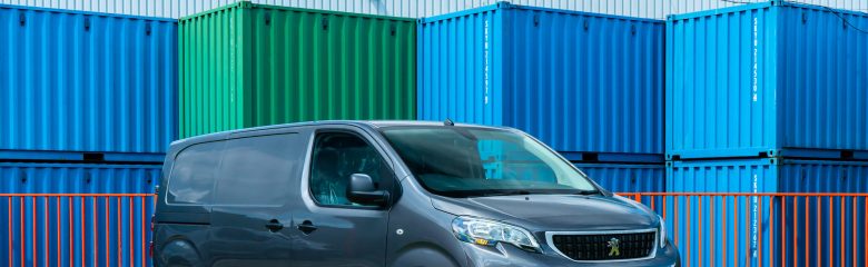 La nuova gamma LVC di veicoli commerciali elettrici Peugeot