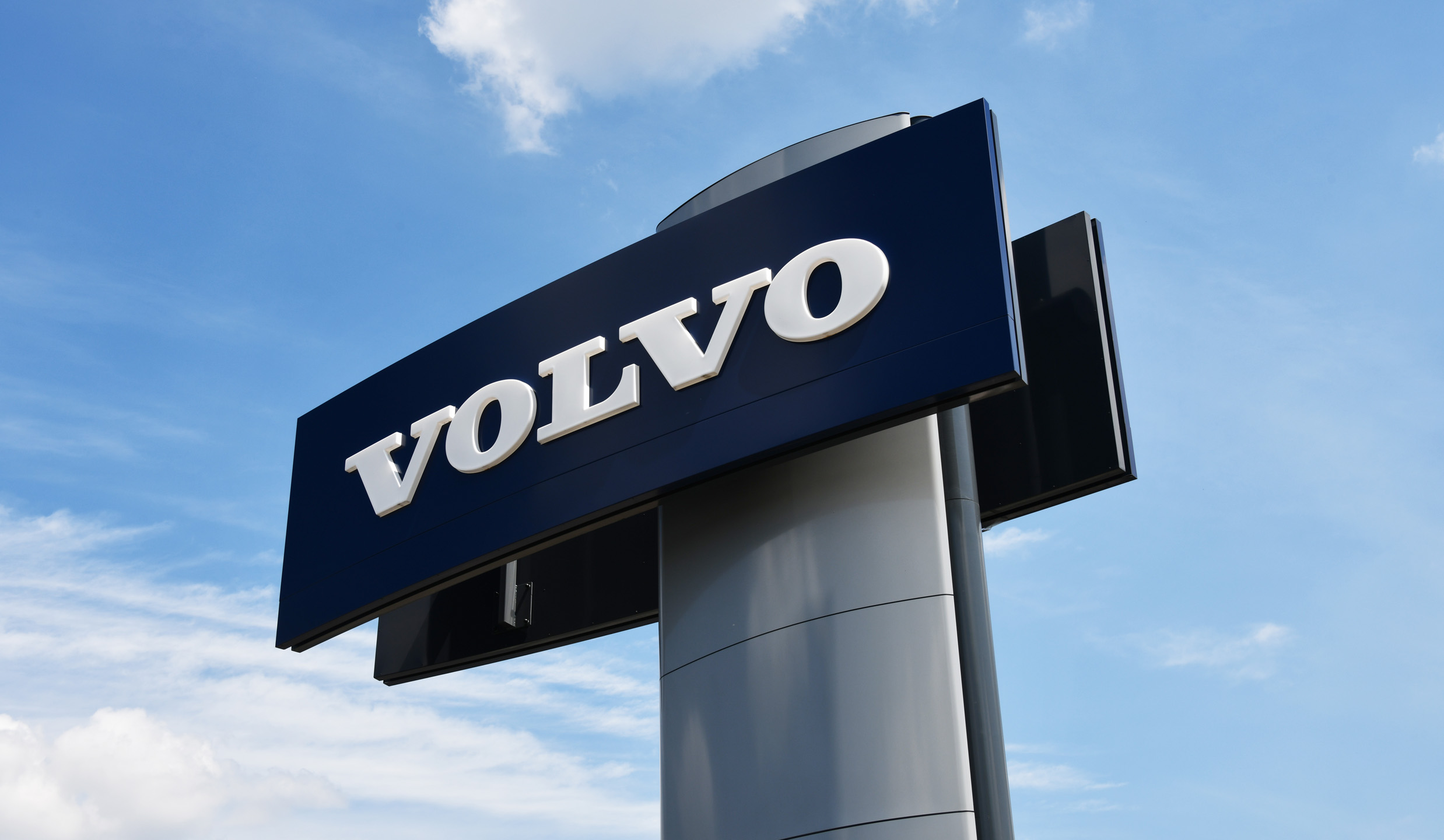 Nuovo Volvo FE elettrico: un veicolo innovativo e silenzioso